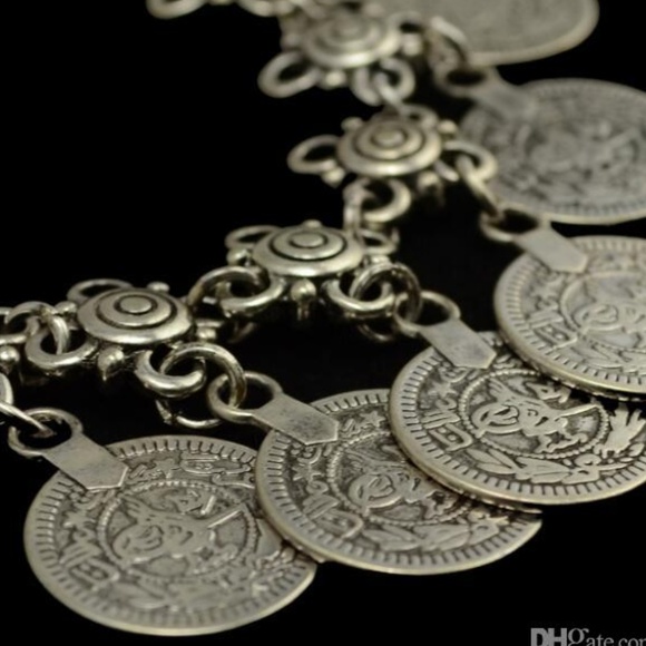 Coin ankle bracelet FREE WITH ANY BUNDLE - Picture 3 of 3